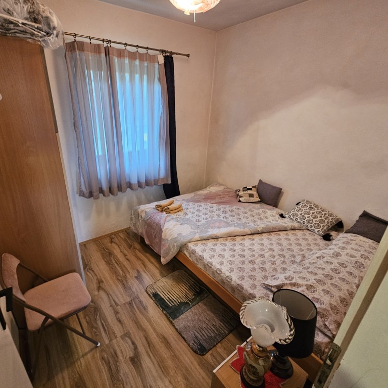 slika iz galerije